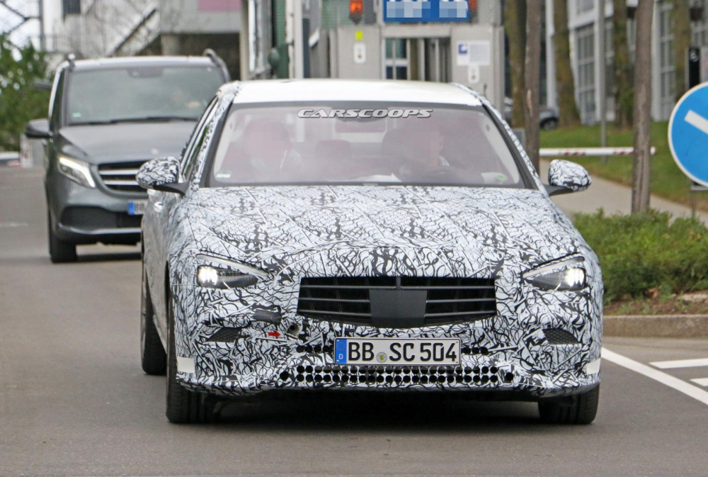 Mercedes-Benz C-Class 2021 được trang bị cụm đ&egrave;n pha thanh mảnh