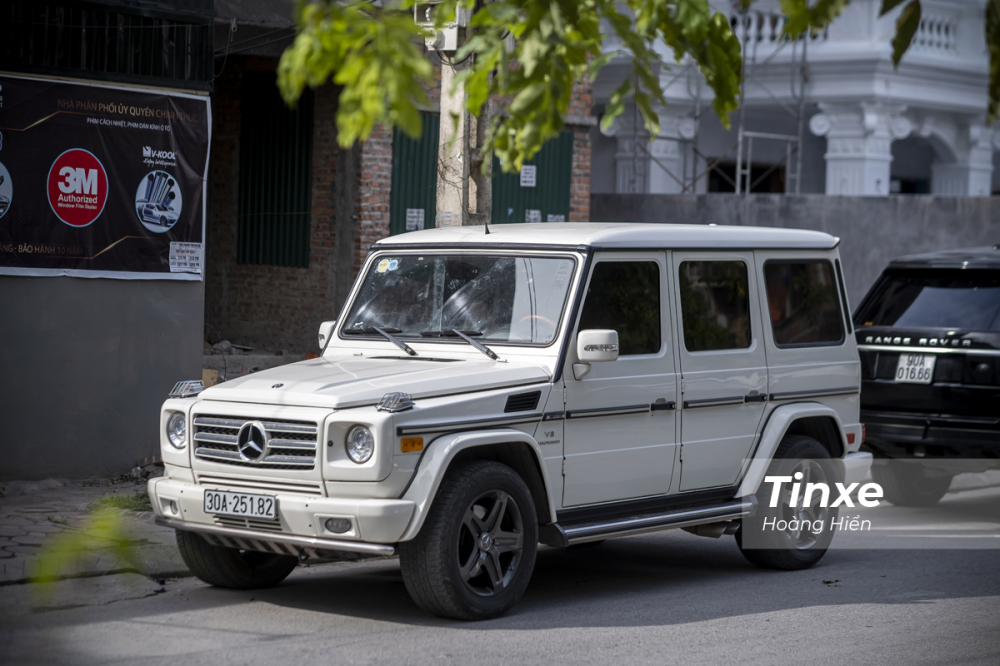 Mercedes-Benz G55 cũng xuất hiện để giao lưu cùng những chiếc siêu xe.