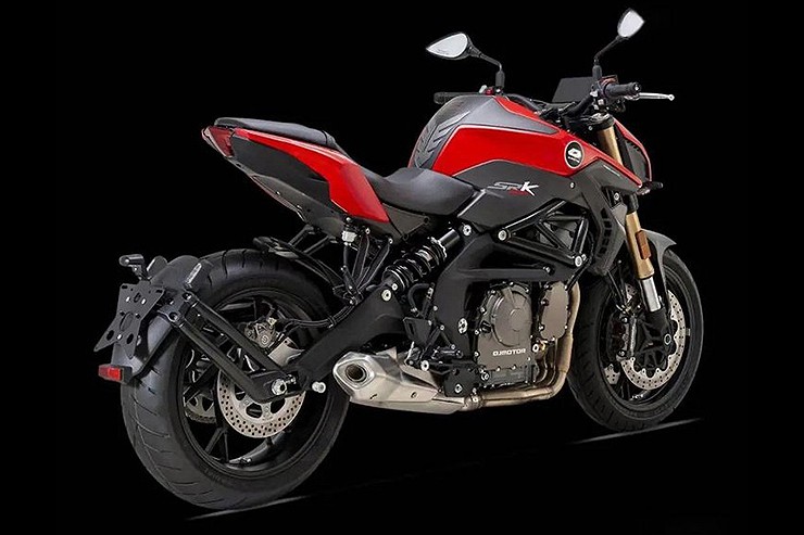 QJMotor SRK600 2020 được bán ra thị trường Châu Âu
