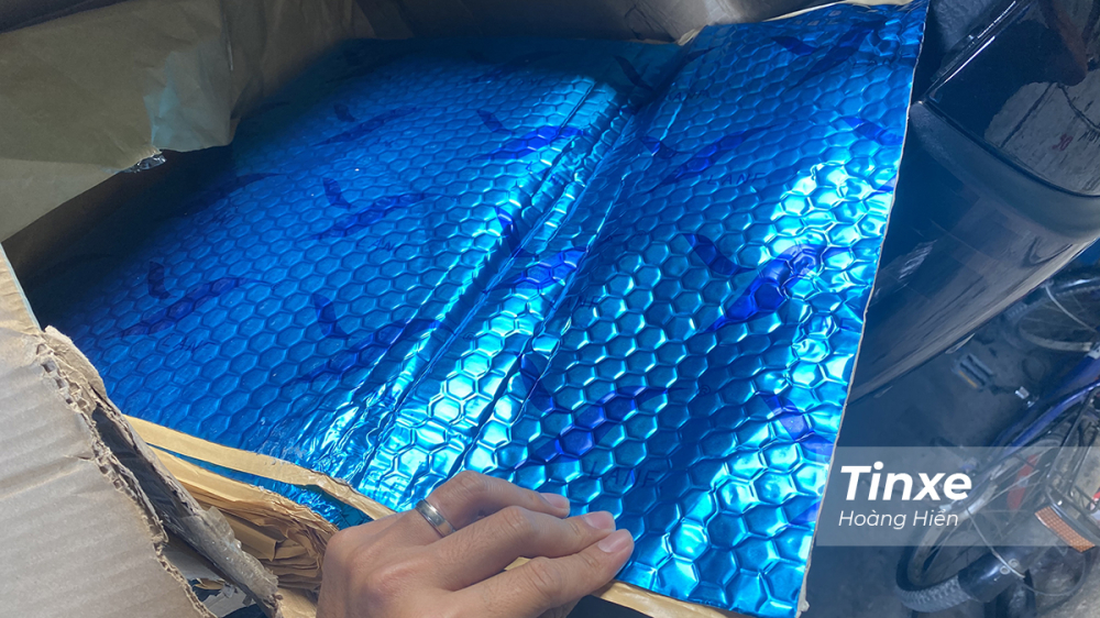 Sử dụng vật liệu c&aacute;ch nhiệt mới cho khoang l&aacute;i của Ford Ranger.