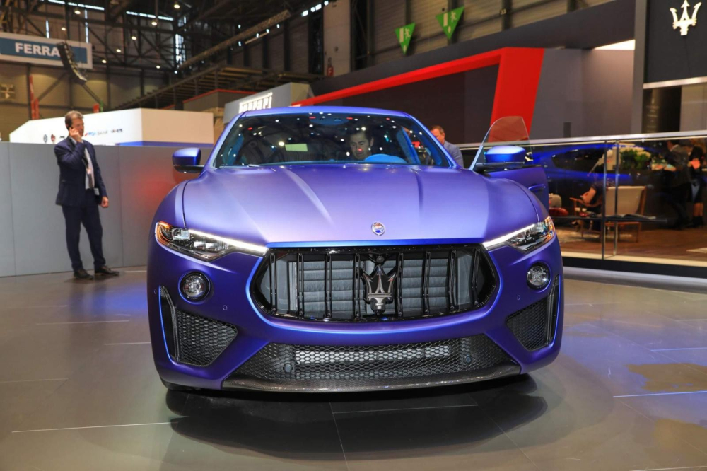 Vẻ đẹp của 1 trong 100 chiếc Maserati Levante Trofeo Launch Edition sản xuất trên toàn thế giới