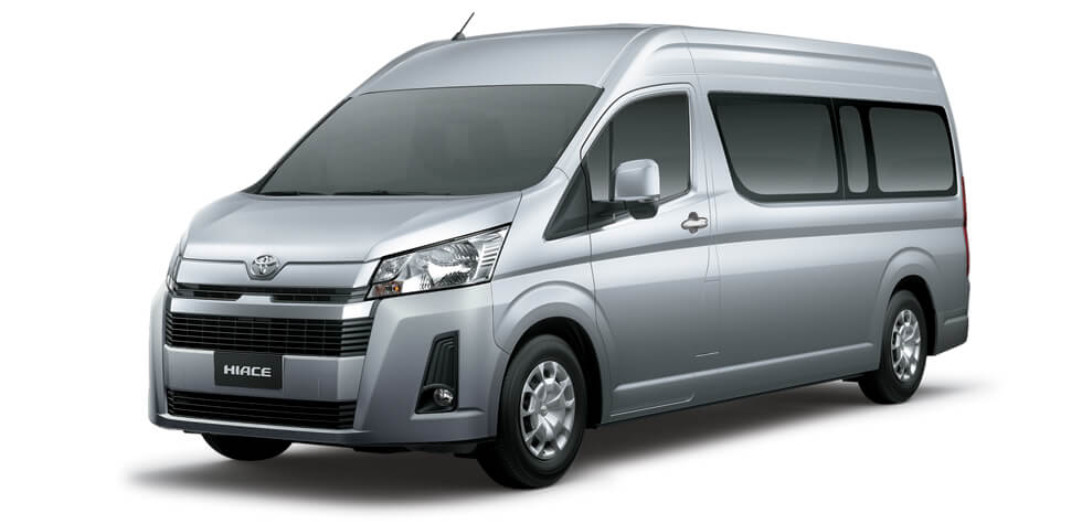 Hiace mới có dáng vẻ cứng cáp, mạnh mẽ