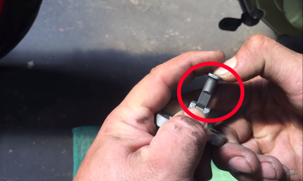 Suzuki Raider 150 kêu cam khi khởi động Suzuki Raider 150 kêu cam khi khởi động