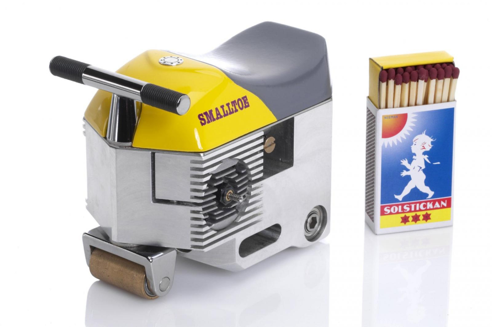 Kích thước của Smalltoe không hơn một hộp diêm là bao