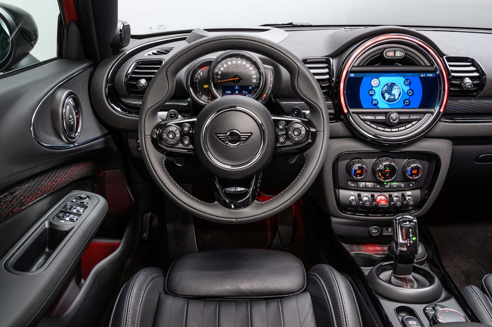 Nội thất bên trong MINI Clubman 2020