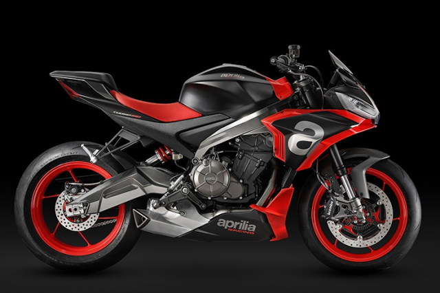 Mẫu naked bike mang kiểu d&aacute;ng đặc biệt