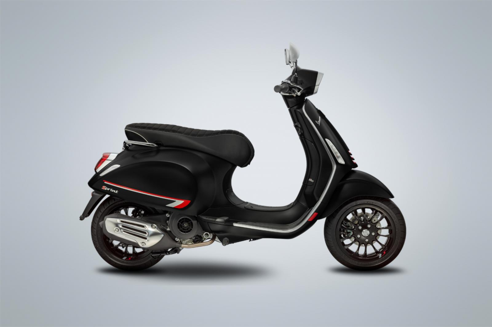 Vespa Sprint S bổ sung th&ecirc;m phi&ecirc;n bản sử dụng động cơ iGet 150cc mạnh mẽ hơn.