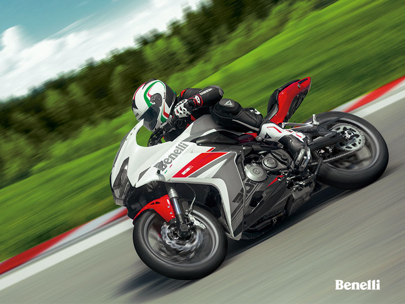 Benelli 302R mới c&oacute; lẽ sẽ c&ograve;n nặng hơn cả phi&ecirc;n bản cũ
