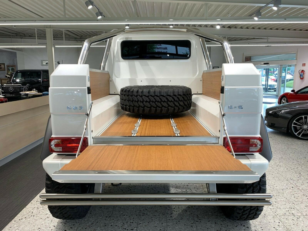 Vị trí thùng xe của Mercedes G63 AMG 6x6