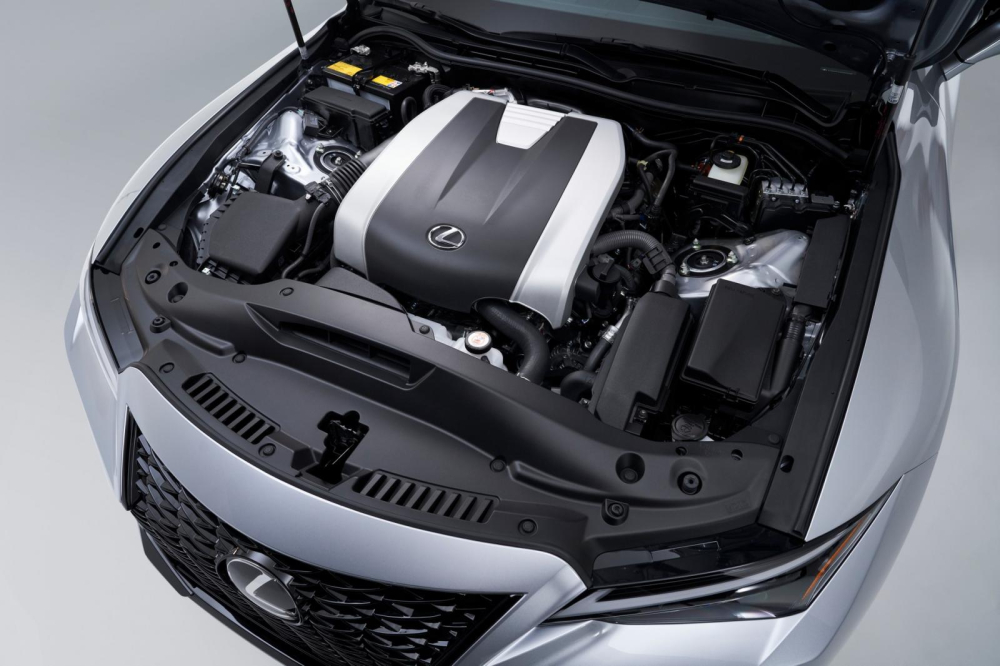 Động cơ V6 3.5L trên Lexus IS 350 F Sport