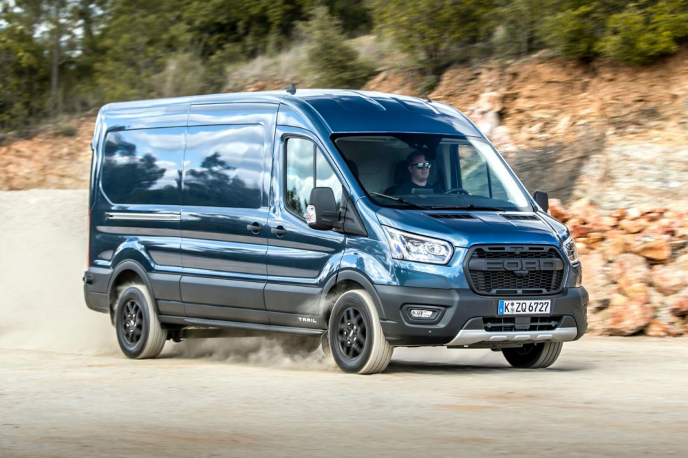 Ford Transit Trail 2021 có hệ dẫn động AWD tùy chọn Ford Transit Trail 2021 có hệ dẫn động AWD tùy chọn