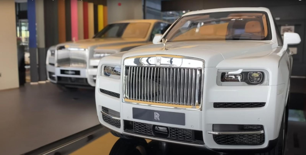 Chiếc xe mô hình tỷ lệ 1:8 của Rolls-Royce Cullinan