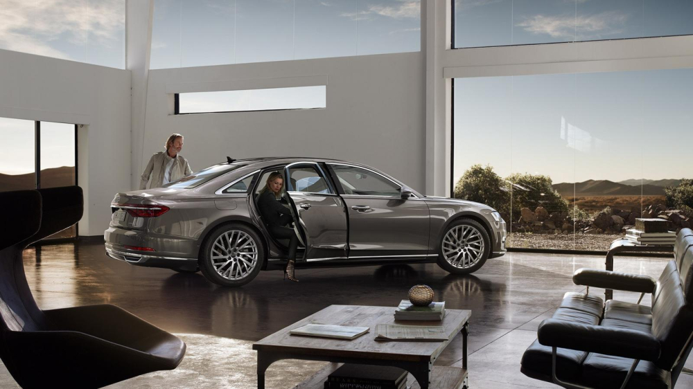 Giá xe Audi A8