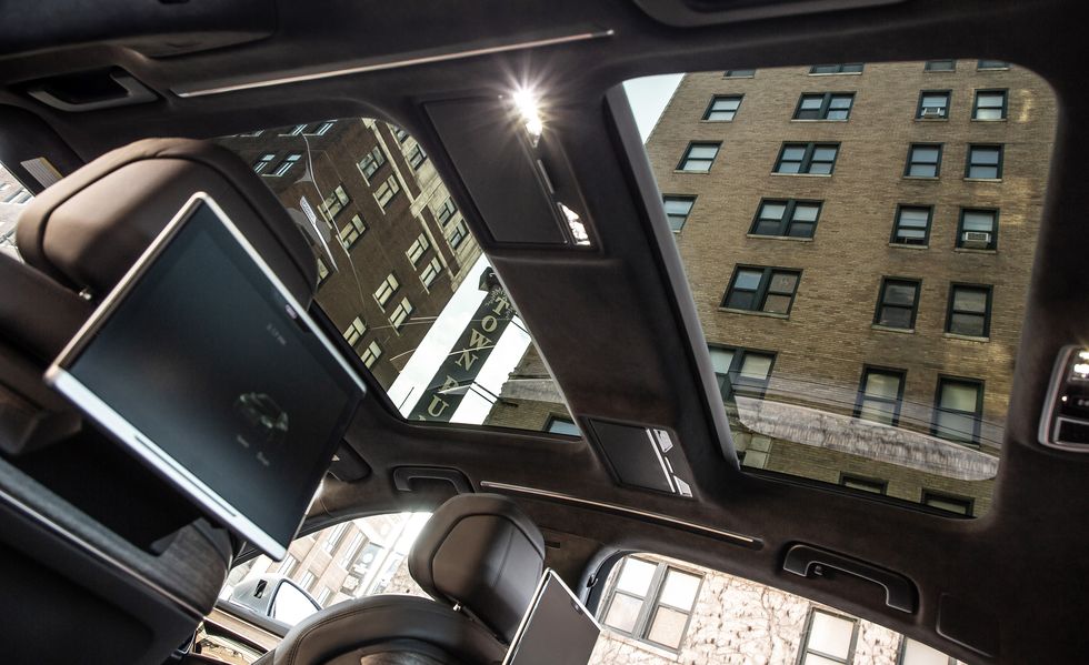 Giá xe Audi A8