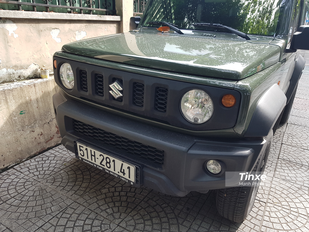 Thiết kế đầu xe Suzuki Jimny 2020