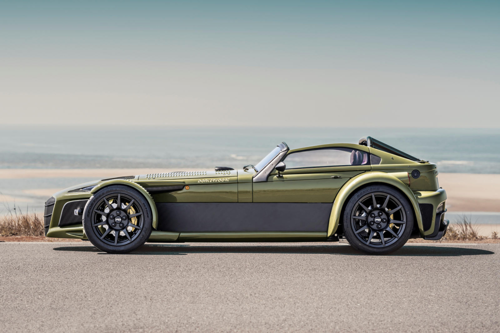 B&ecirc;n sườn của&nbsp;Donkervoort D8 GTO-JD70