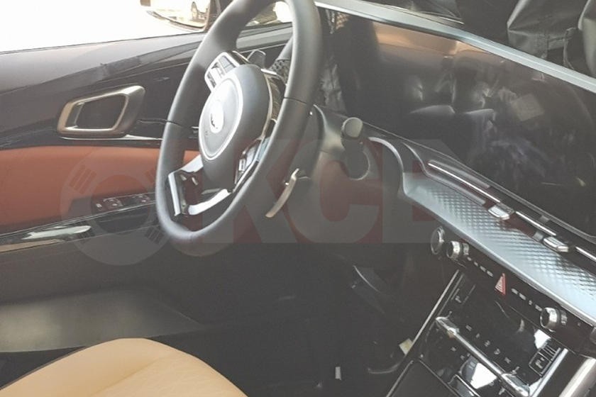 Nội thất bên trong Kia Sedona 2021