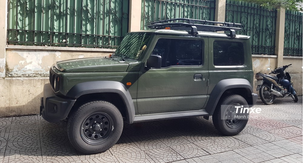 Suzuki Jimny thế hệ mới được gọi l&agrave; tiểu Mercedes-Benz G-Class