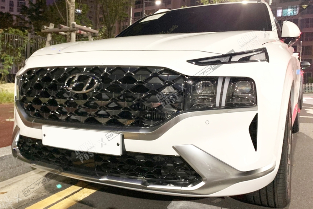 Hyundai Santa Fe 2021 lần đầu tiên bị bắt gặp trên đường phố