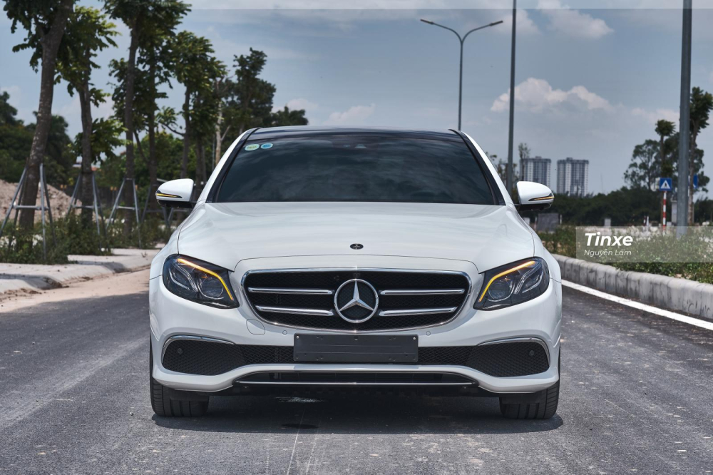Mercedes-Benz E 200 Sport 2019 hiếm khi xuất hiện trên thị trường xe cũ