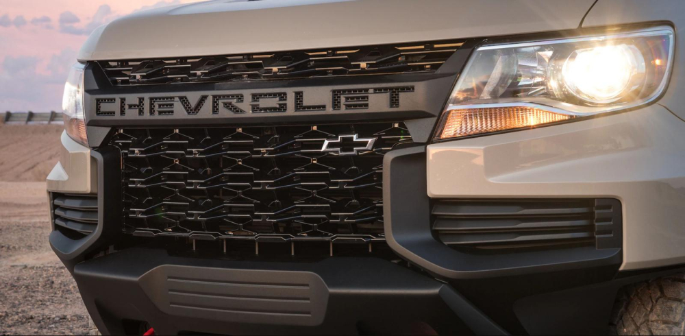 Thiết kế lưới tản nhiệt ri&ecirc;ng của Chevrolet Colorado ZR2 2021