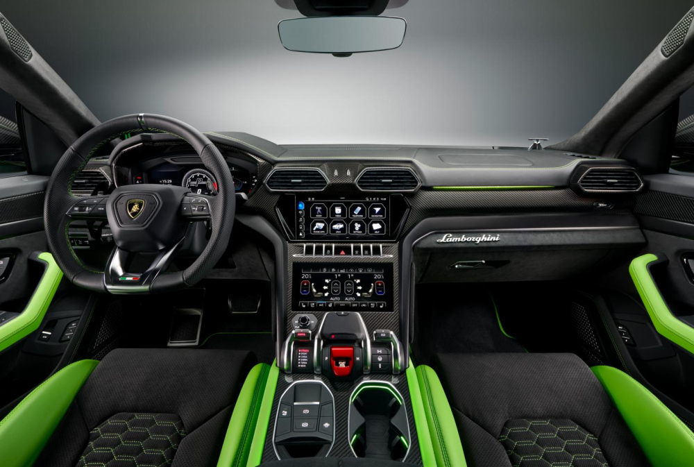 Nội thất của Lamborghini Urus Pearl Capsule Edition 2021 cũng phối 2 m&agrave;u t&ocirc;ng xuyệt t&ocirc;ng với ngoại thất
