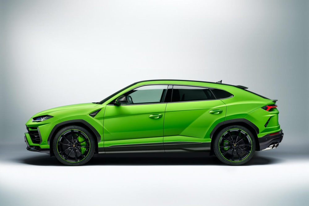 Lamborghini Urus Pearl Capsule Edition 2021 với bộ v&agrave;nh hợp kim 23 inch b&ecirc;n sườn