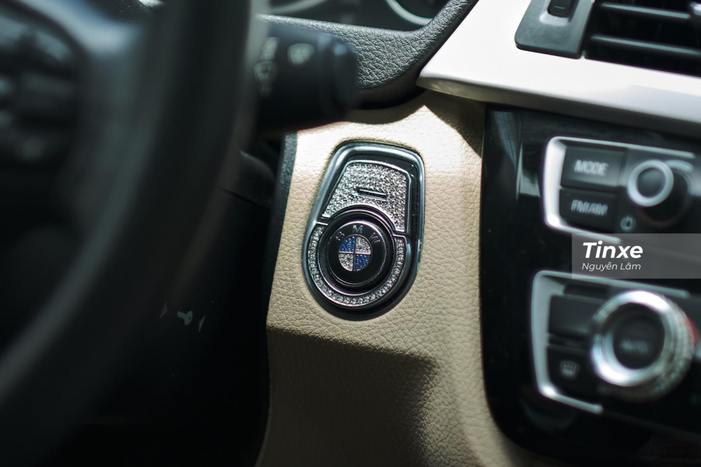 Phong cách đính đá “chơi” hết tầm của chủ cũ Phong cách đính đá “chơi” hết tầm của chủ cũ