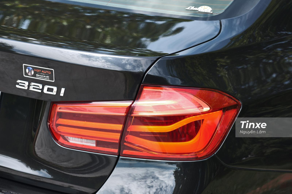 Cụm đèn hậu LED Cụm đèn hậu LED