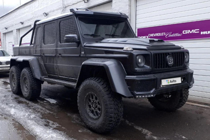 Nh&igrave;n b&ecirc;n ngo&agrave;i, nhiều người dễ d&agrave;ng tưởng lầm đ&acirc;y l&agrave; một chiếc&nbsp;Mercedes G63 AMG 6x6 xịn
