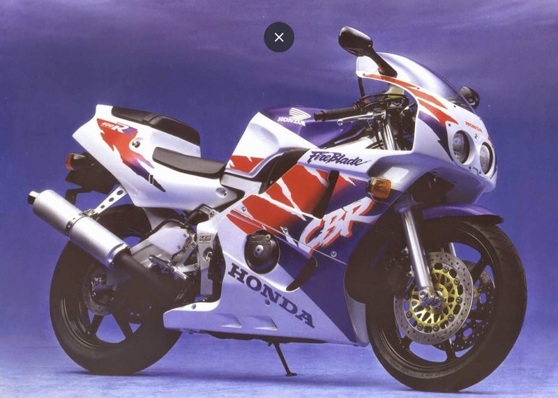 Honda CBR400RR NC29 sản xuất những năm 199x Honda CBR400RR NC29 sản xuất những năm 199x