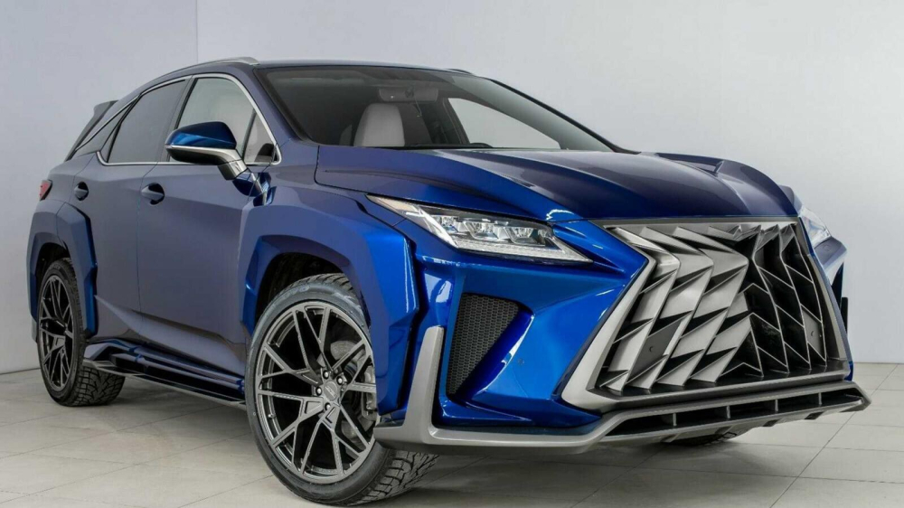 Lưới tản nhiệt chính là điểm nhấn của Lexus RX độ