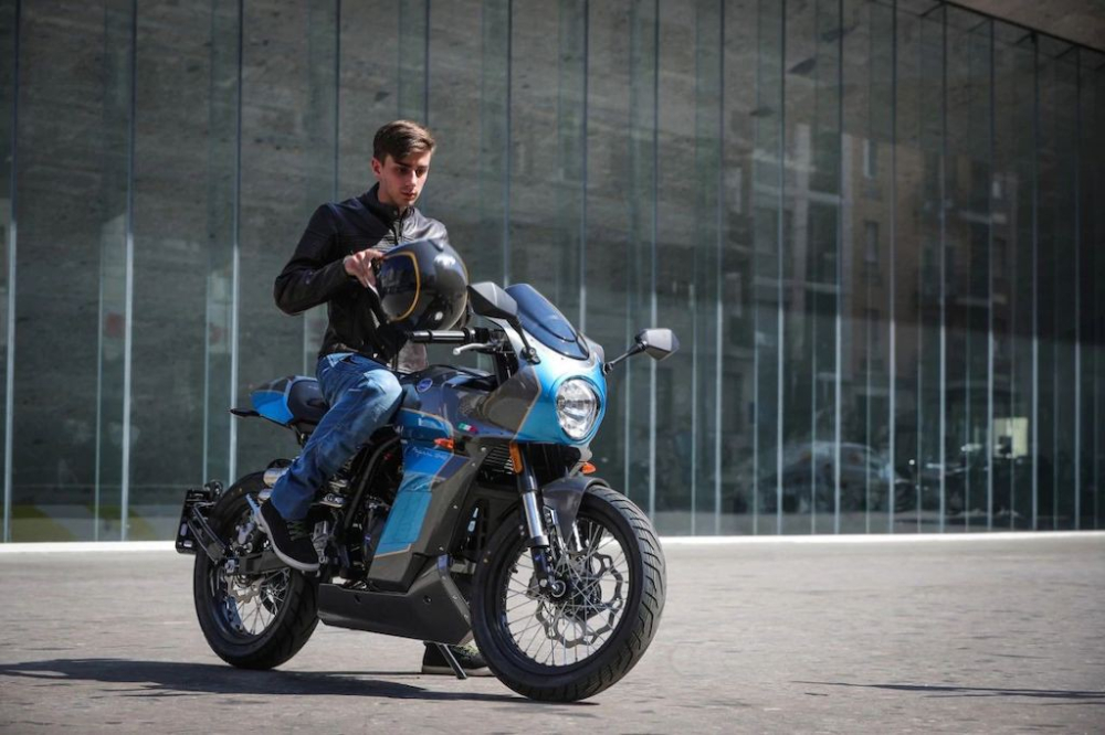 Aprilia Pagani 150 mang dáng vẻ Café Racer cổ điển Aprilia Pagani 150 mang dáng vẻ Café Racer cổ điển