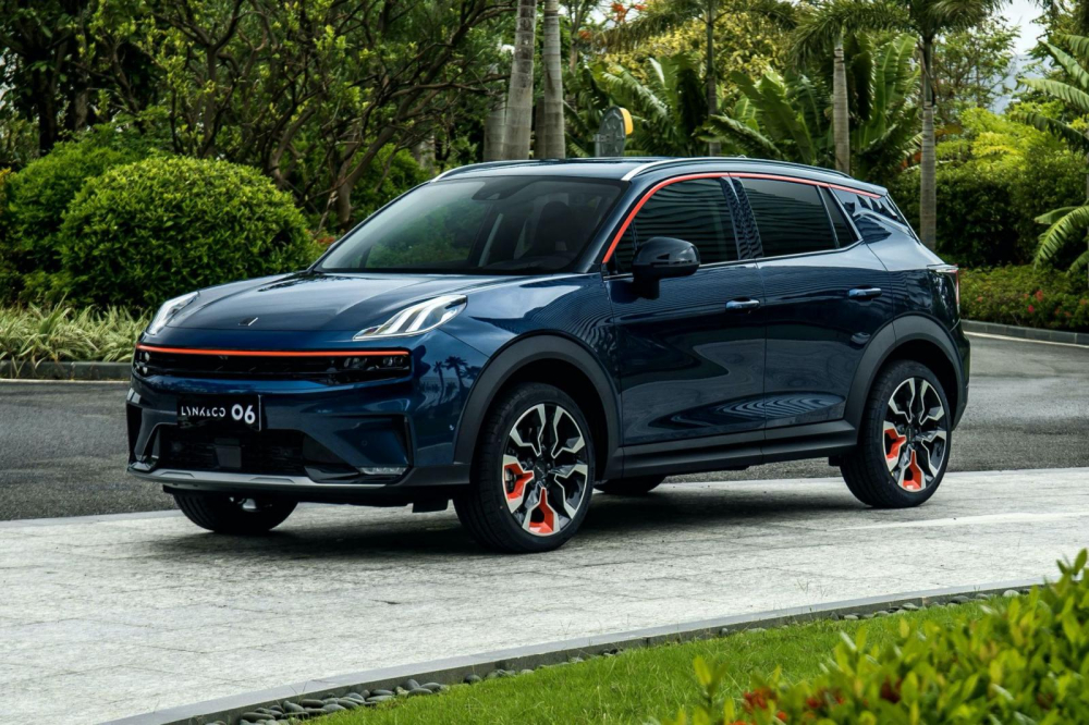 Phía trước của Lynk & Co 06 Phía trước của Lynk & Co 06
