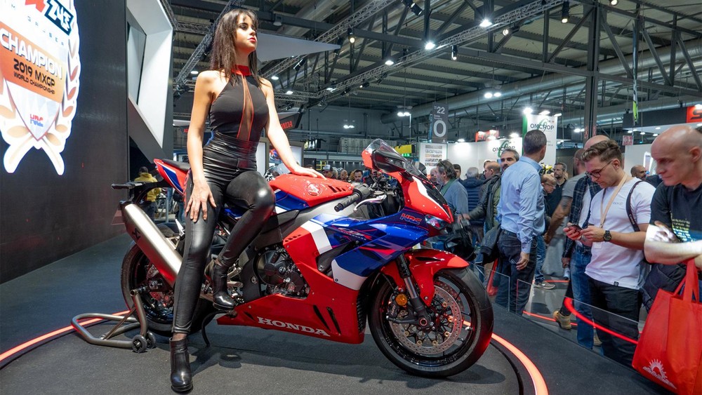 EICMA là một trong những triển lãm mô tô lớn nhất thế giới EICMA là một trong những triển lãm mô tô lớn nhất thế giới
