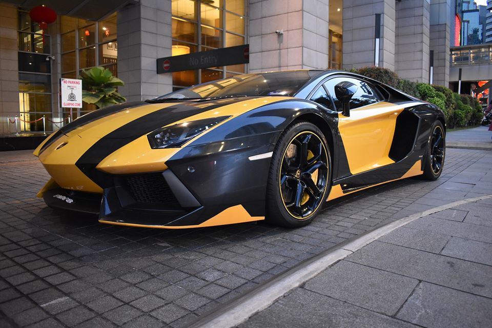 Chiếc Lamborghini Aventador LP700-4 trước khi xảy ra vụ hoả hoạn Chiếc Lamborghini Aventador LP700-4 trước khi xảy ra vụ hoả hoạn