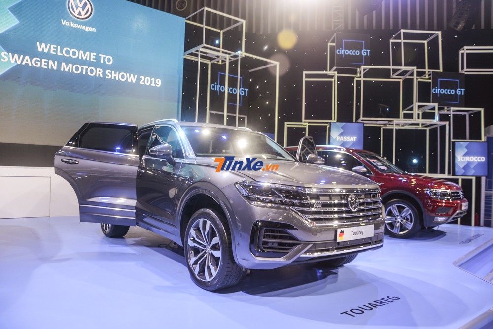Giá xe Volkswagen Touareg