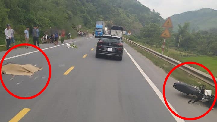 Vụ tai nạn n&agrave;y l&agrave;m nam thanh ni&ecirc;n điều khiển xe m&aacute;y tử vong tại chỗ