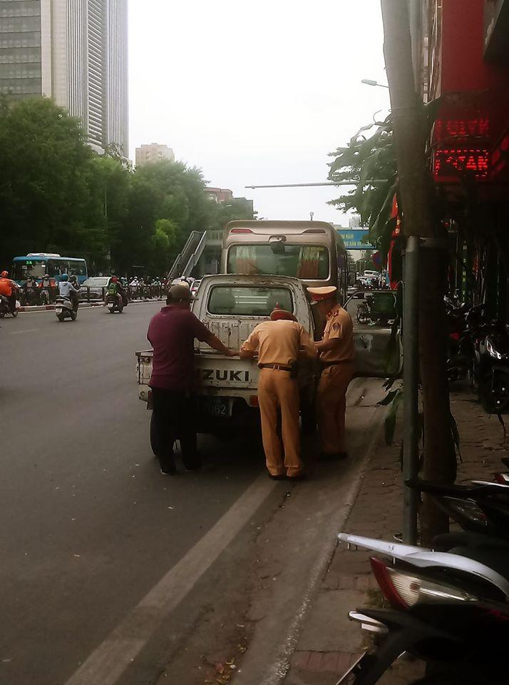 Lực lượng chức năng có mặt tại hiện trường sự việc