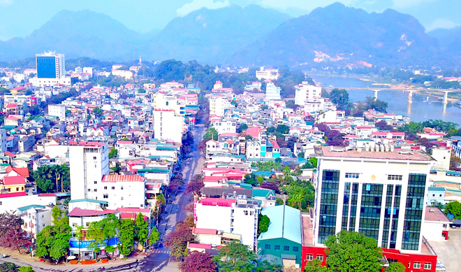 Khung cảnh thành phố Tuyên Quang từ trên cao Khung cảnh thành phố Tuyên Quang từ trên cao