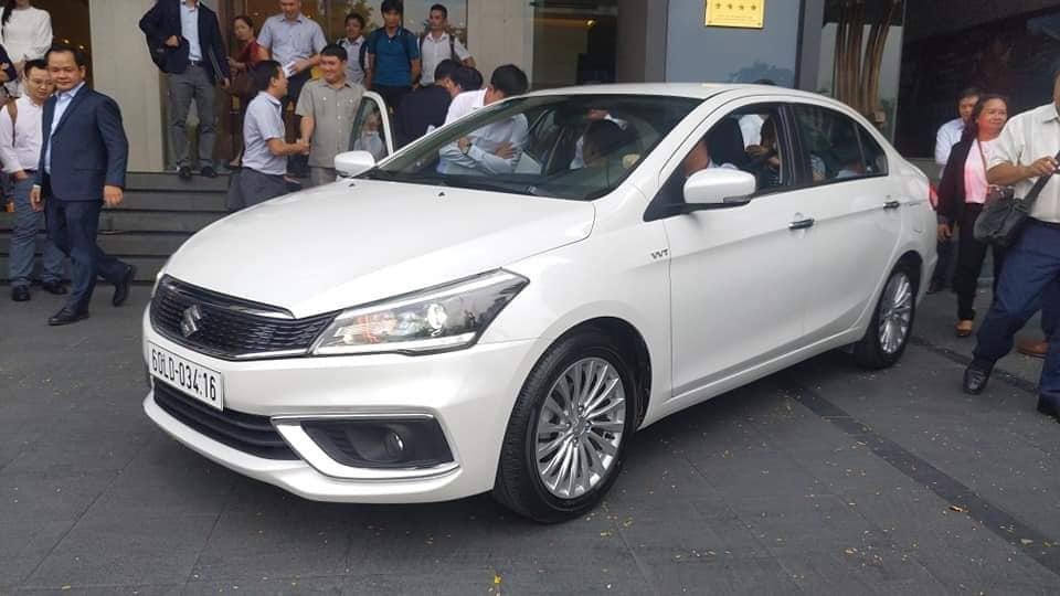 Tư vấn b&aacute;n h&agrave;ng khẳng định gần như chắc chắn Suzuki Ciaz 2020 sẽ c&oacute; gi&aacute; b&aacute;n l&agrave; 529 triệu đồng