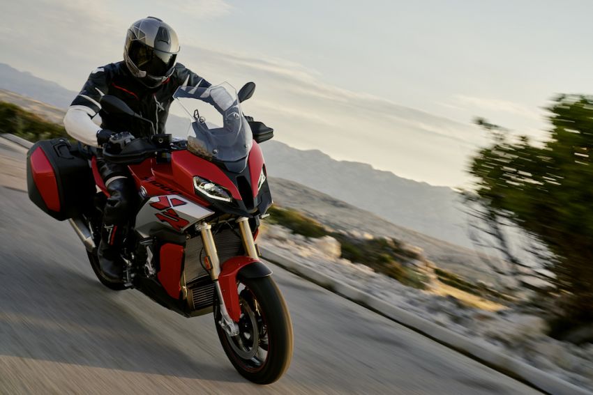 BMW S1000XR 2020 được cải tiến đáng kể so với phiên bản cũ BMW S1000XR 2020 được cải tiến đáng kể so với phiên bản cũ