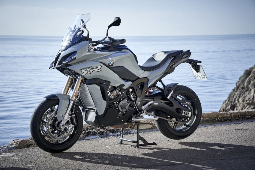Giá xe BMW S1000XR 2020 tại Việt Nam dự kiến khoảng 650 triệu đồng Giá xe BMW S1000XR 2020 tại Việt Nam dự kiến khoảng 650 triệu đồng