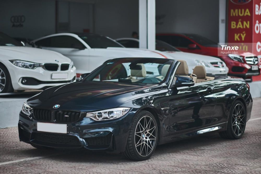 Chiếc BMW 420i Convertible 2016 độ nhẹ lên M4 với ODO khoảng 30.000 km đang được rao bán lại với giá chỉ 1,799 tỷ đồng Chiếc BMW 420i Convertible 2016 độ nhẹ lên M4 với ODO khoảng 30.000 km đang được rao bán lại với giá chỉ 1,799 tỷ đồng