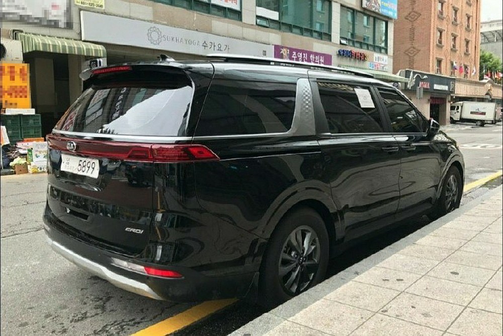 Thiết kế sườn xe của Kia Sedona mới