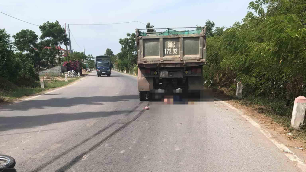 Hiện trường vụ tai nạn giao thông khiến 1 người phụ nữ tử vong tại Thái Bình