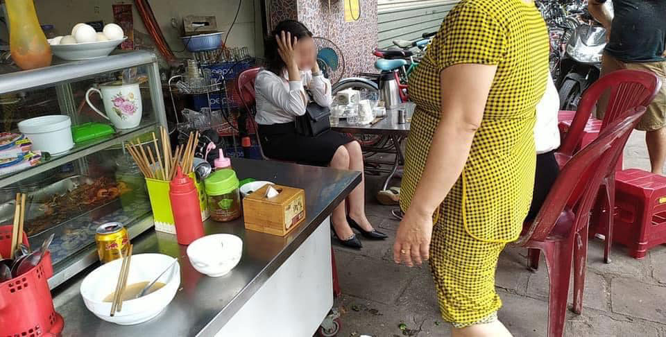 Nữ t&agrave;i xế đ&atilde; c&oacute; phen hoảng loạn sau vụ tai nạn