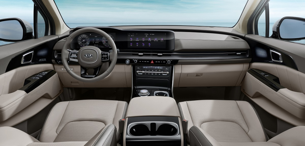Nội thất hiện đại v&agrave; sang trọng của Kia Sedona mới