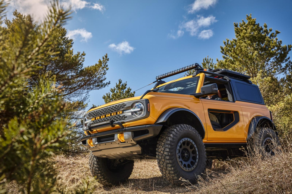 Ford Bronco 2021 với lốp 35 inch t&ugrave;y chọn