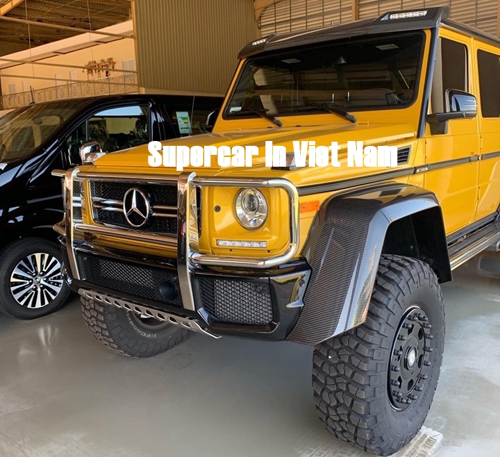 Chưa hết, dòng SUV 6 bánh Mercedes-Benz G63 AMG 6x6 còn được trang bị 6 khóa vi sai và chiều cao gầm 460 mm. Điều này giúp cho xe dễ dàng chinh phục nhiều địa hình hiểm trở hay băng qua các con suối khá dễ dàng. Nhưng di chuyển trên đường phố ở Việt Nam lại không dễ chịu chút nào. Chưa hết, dòng SUV 6 bánh Mercedes-Benz G63 AMG 6x6 còn được trang bị 6 khóa vi sai và chiều cao gầm 460 mm. Điều này giúp cho xe dễ dàng chinh phục nhiều địa hình hiểm trở hay băng qua các con suối khá dễ dàng. Nhưng di chuyển trên đường phố ở Việt Nam lại không dễ chịu chút nào.